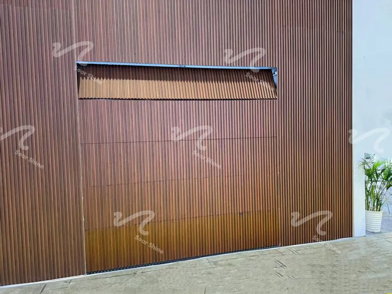 Aluminum Alloy Grille Garage Doors