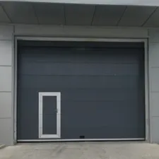Why a Chinese Garage Door Manufacturing Factory Is Becoming the First Choice for Global Distributors
